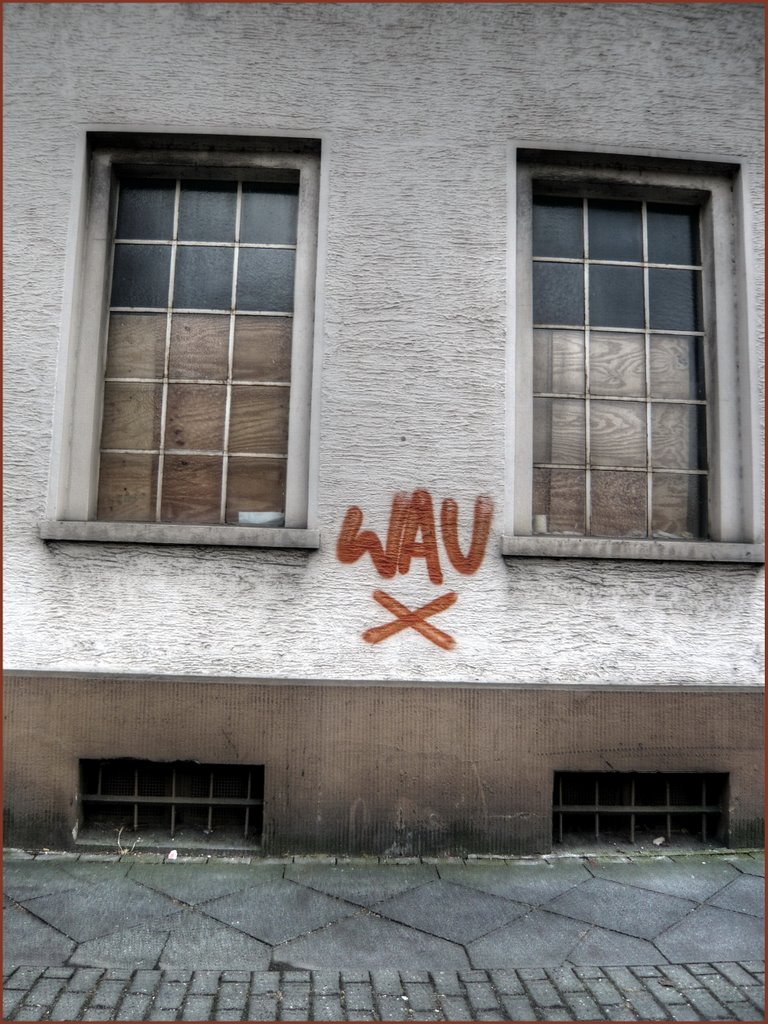 W A U   X