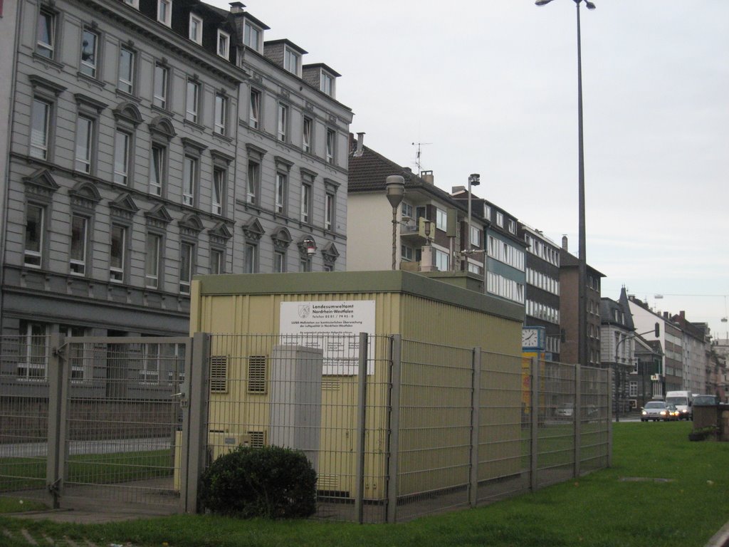 LUQS Meßstelle zur kontinuierlichen Überwachung der Luftqualität in NRW