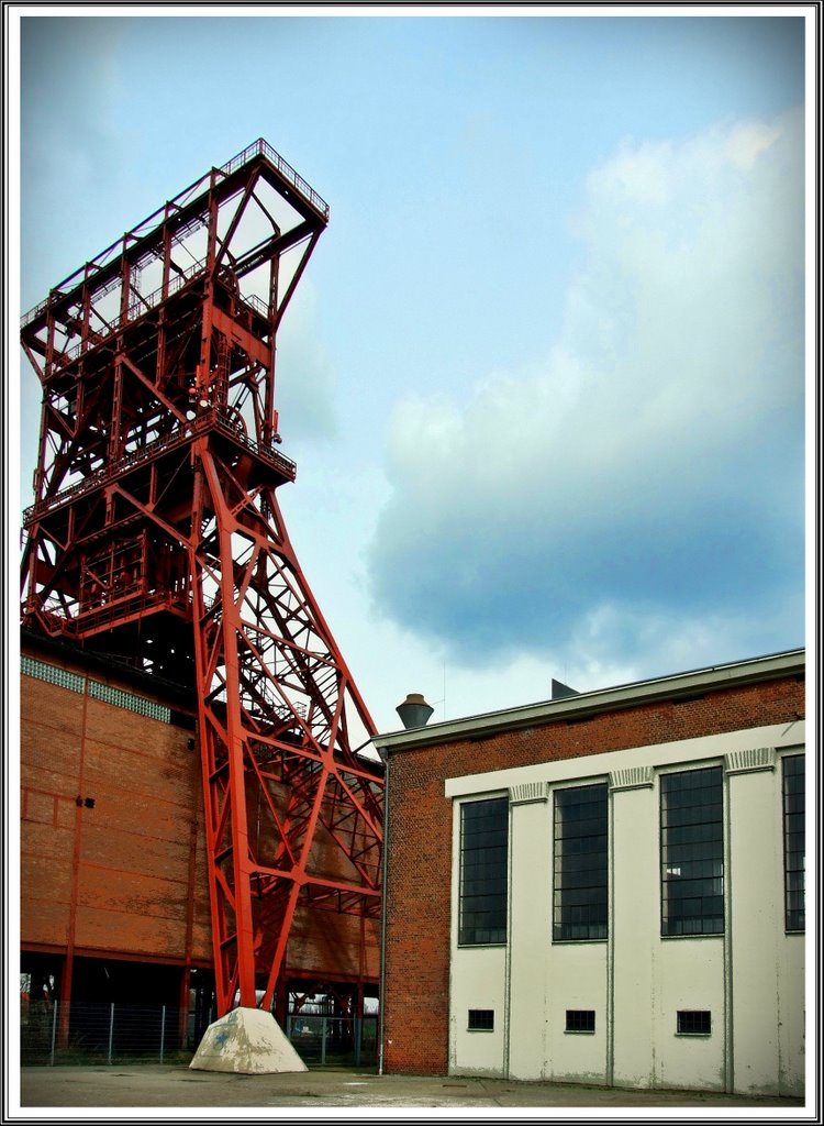Förderturm Rot