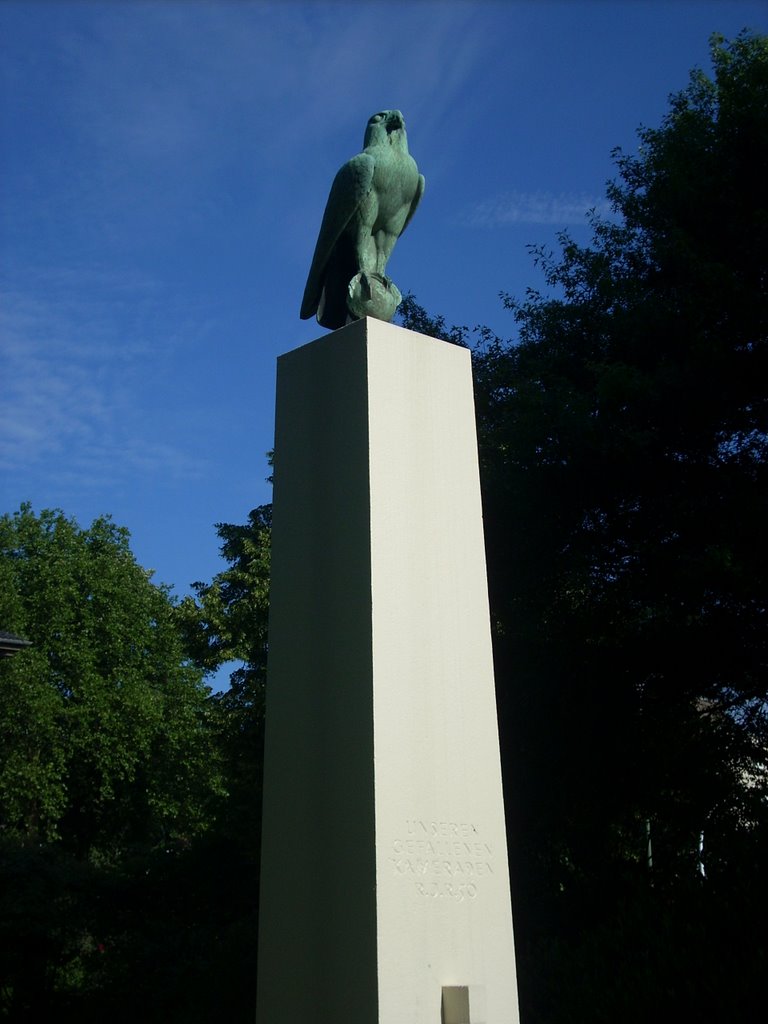 Gelsenkirchen-Altstadt ( Machensplatz - Kriegerdenkmal )  Juni 2009