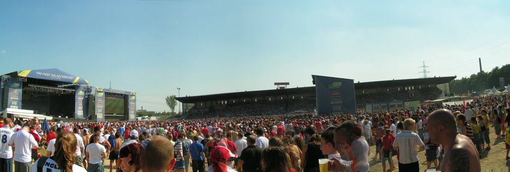 fanfest en Gelsenkirchen - Portugal/Inglaterra