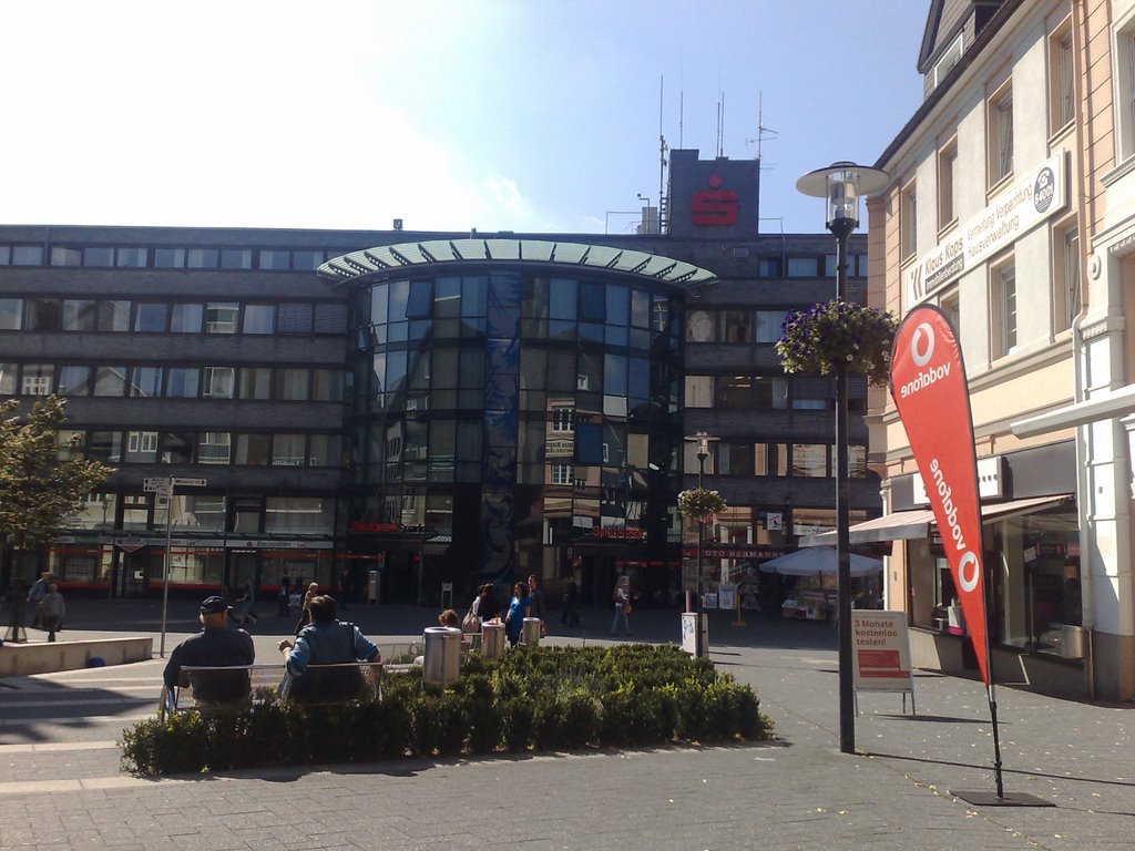Sparkasse Gummersbach und Lindenplatz