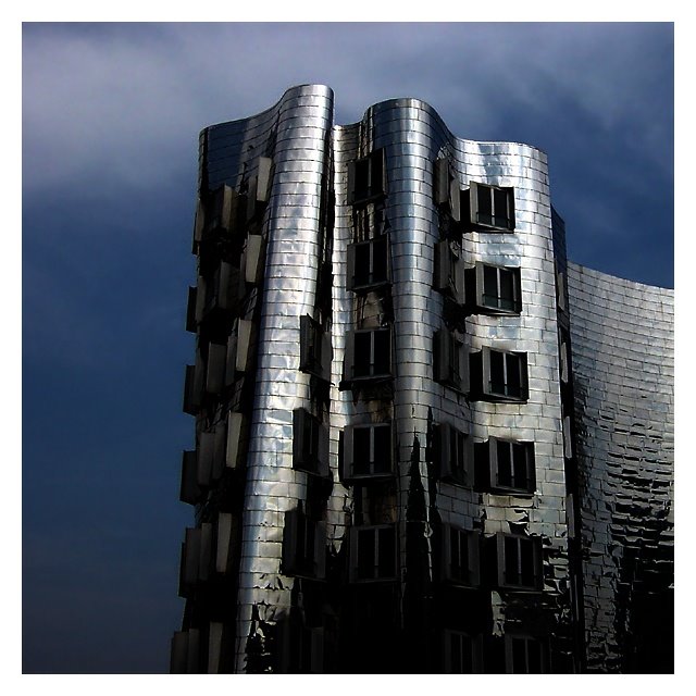 Neuer Zollhof by O. Gehry