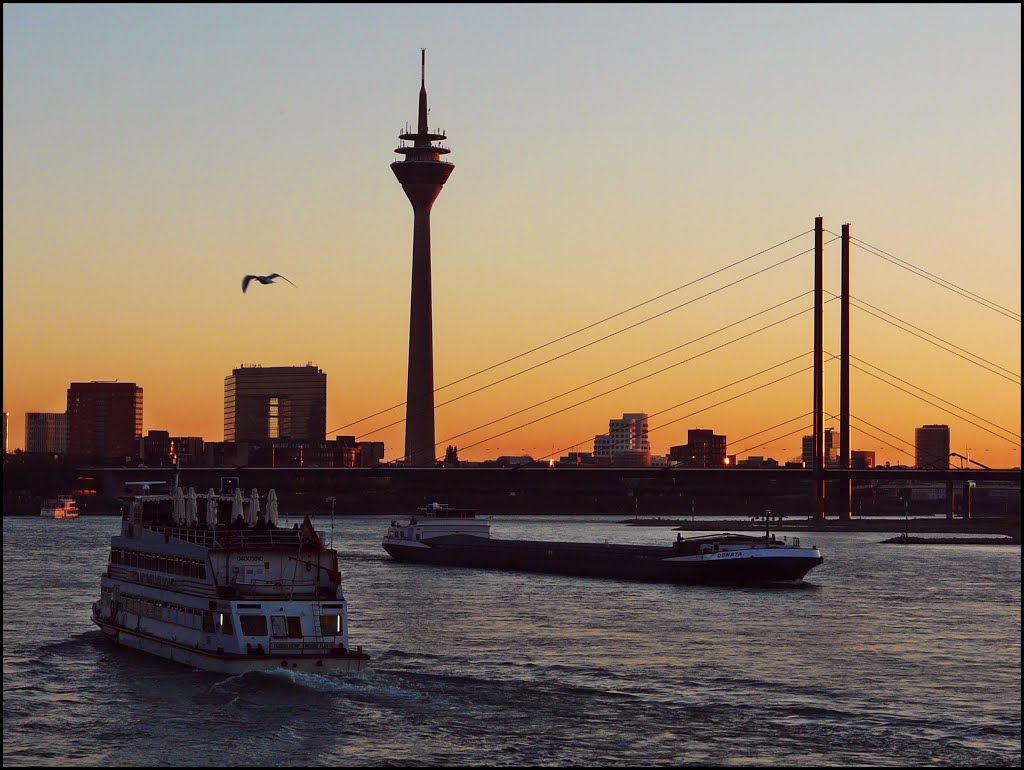Skyline of Düsseldorf and the River Rhine - Germany - [By Stathis Chionidis]