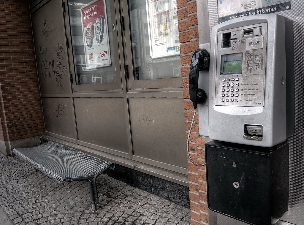 Es gibt sie noch... Solingens Münzfernsprecher