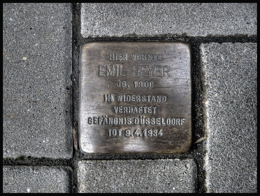 Emil Heyer, Geboren: 19. Mai 1900 in Gräfrath. Im Widerstand verhaftet, Gefängnis Düsseldorf. Gestorben: 9. April 1934 in Düsseldorf