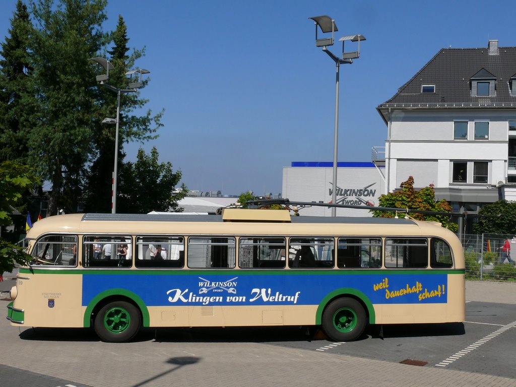 Solingen, Wilkinson Klingen von Weltruf, dauerhaft scharf