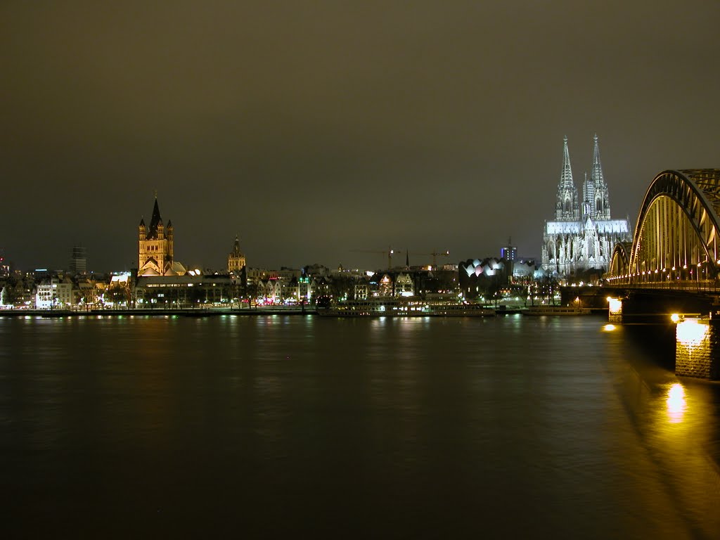 Köln - Kölner Dom (14.12.2010) - by Robi