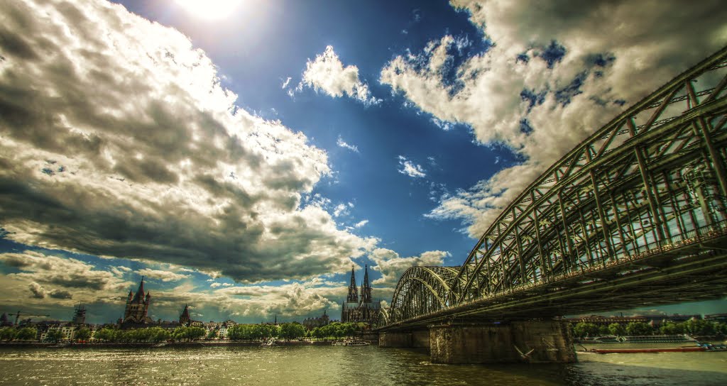 Köln , Dom und Hohenzollernbrücke