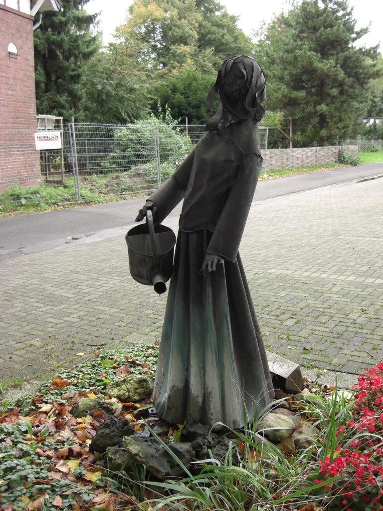 Die Nazgul sind unter uns (für alle HdR-Fans), hier in Gestalt einer Gärtnerin