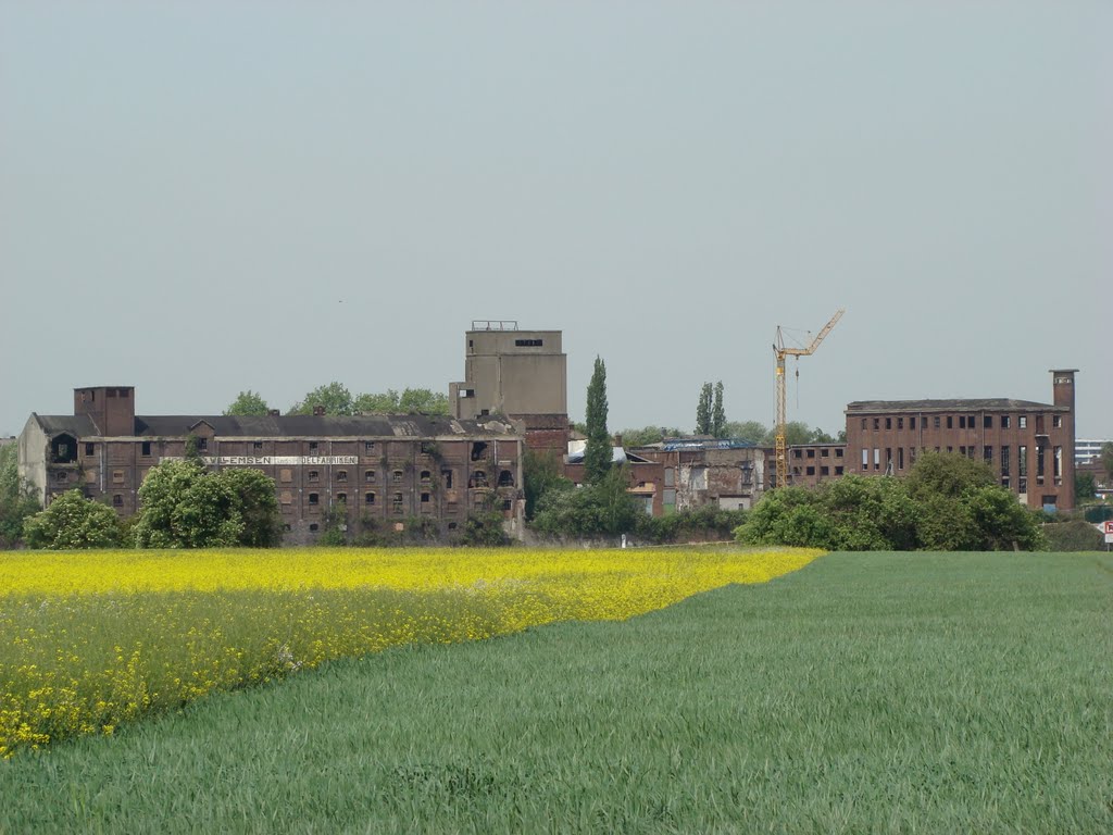 Duisburg (  Krefeld Uerdingen ) Mai 2011