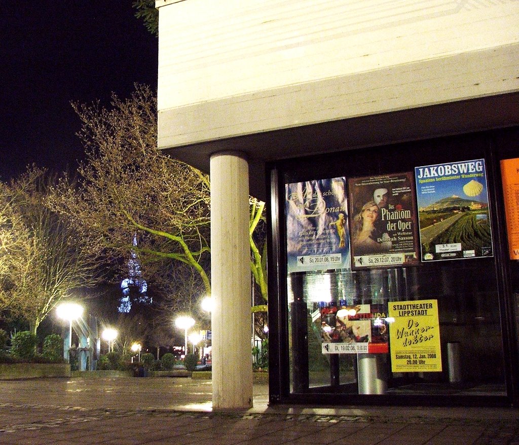 Lippstadt: Am Stadttheater