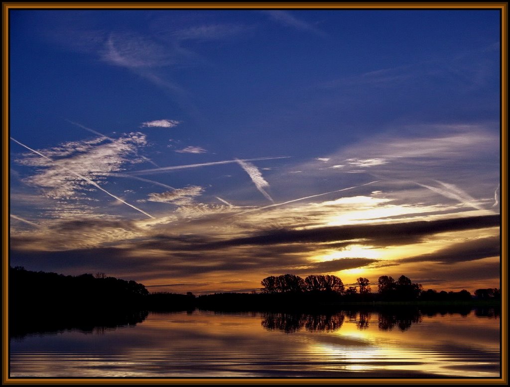 Sonnenaufgang am Aasee in Münster