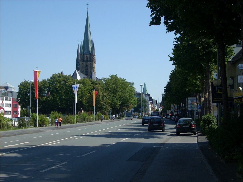 Paderborn  (  Kath. Herz-Jesu Kirche ) Bahnhofstraße.   August 2009