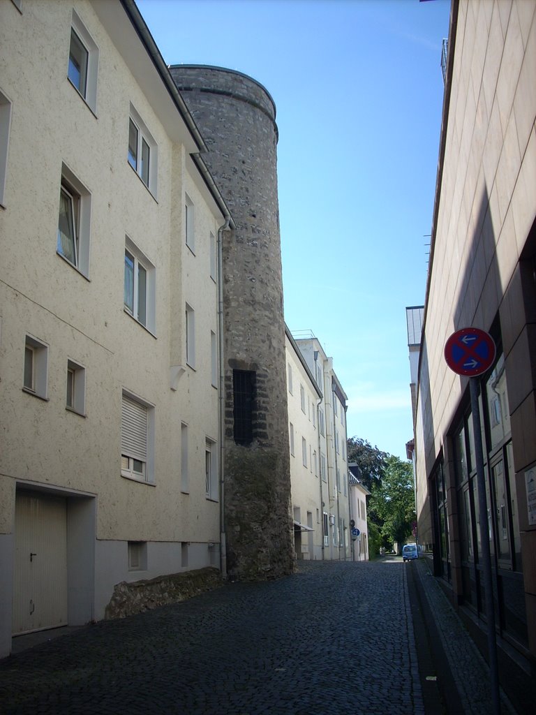 Paderborn      ( Stadtmauer-Turm an der Kasseler Mauer )  August 2009