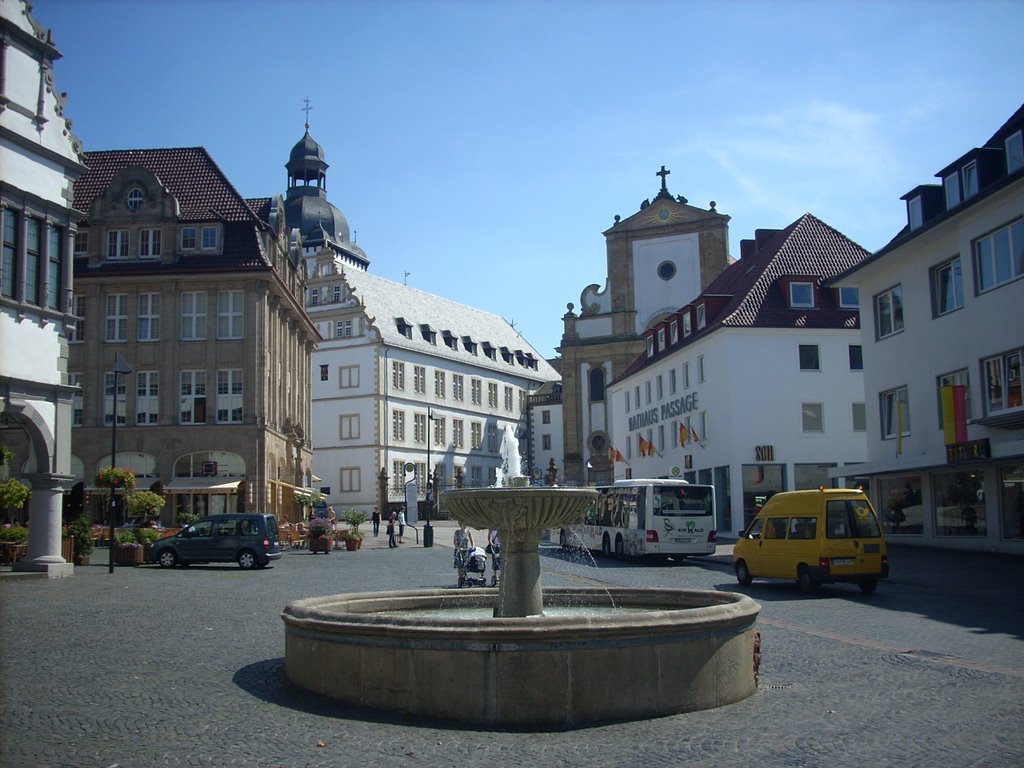 Paderborn    Rathausplatz.   August 2009
