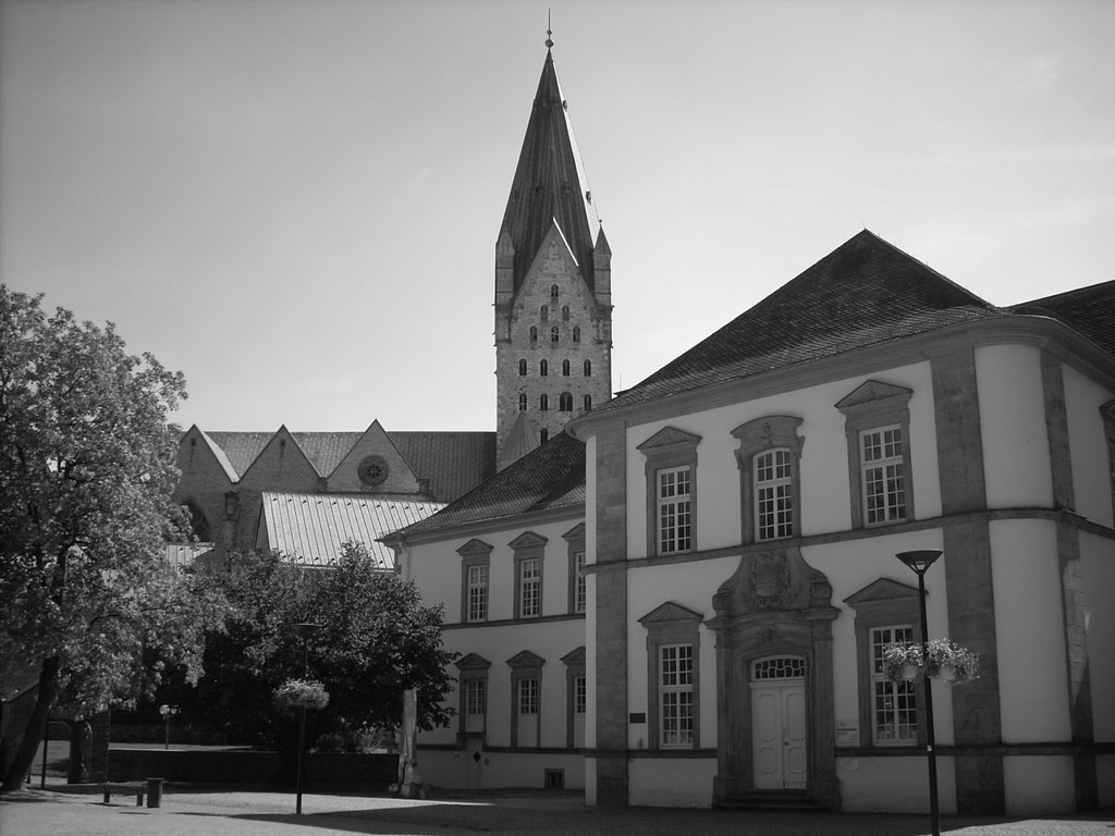 Paderborn  (  Paderborner Dom / Stadtbibliothek ,ehem. Domdechanei )     August 2009
