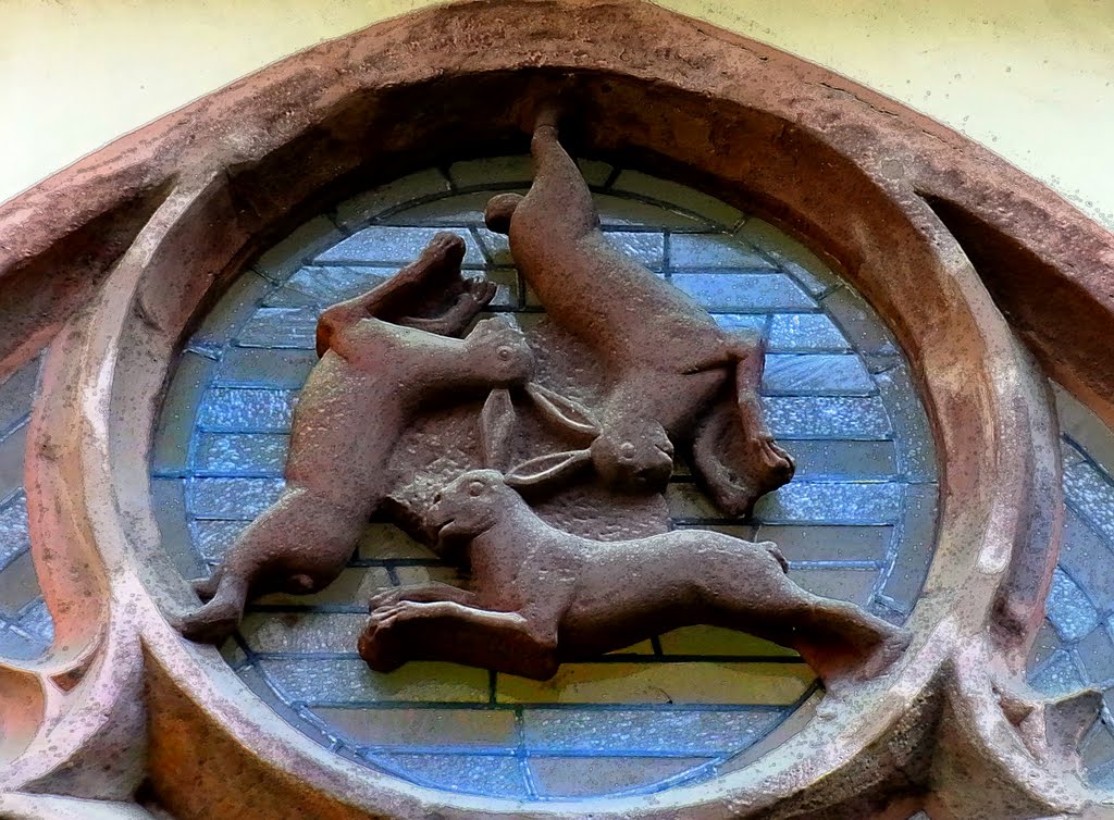 Dreihasen-Fenster / Three Hares Window (Dom / Cathedral Paderborn)