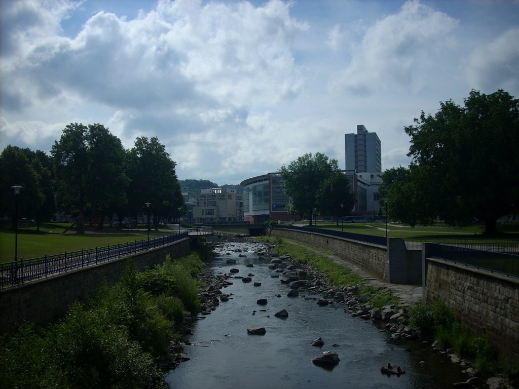 Hagen-Innenstadt   (Volme Galerie Hagen)  Volme   Mai 2009