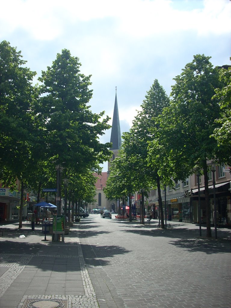 Hagen-Innenstadt  (Johanniskirche)  Mittelstr. Mai 2009