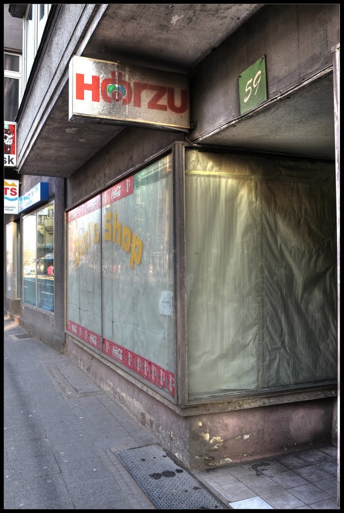 Hör zu :.....Ladenlokal zu vermieten.....