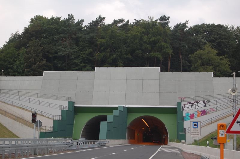 1.310 m lange Tunnel Dortmund, Berghofen