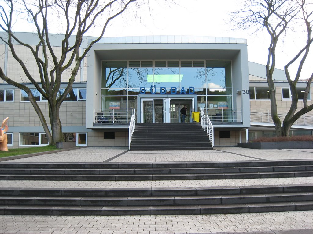 Südbad, Eingang