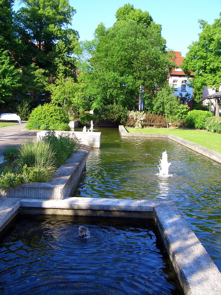 Bad Hersfeld - Brunnen vor der Stadthalle