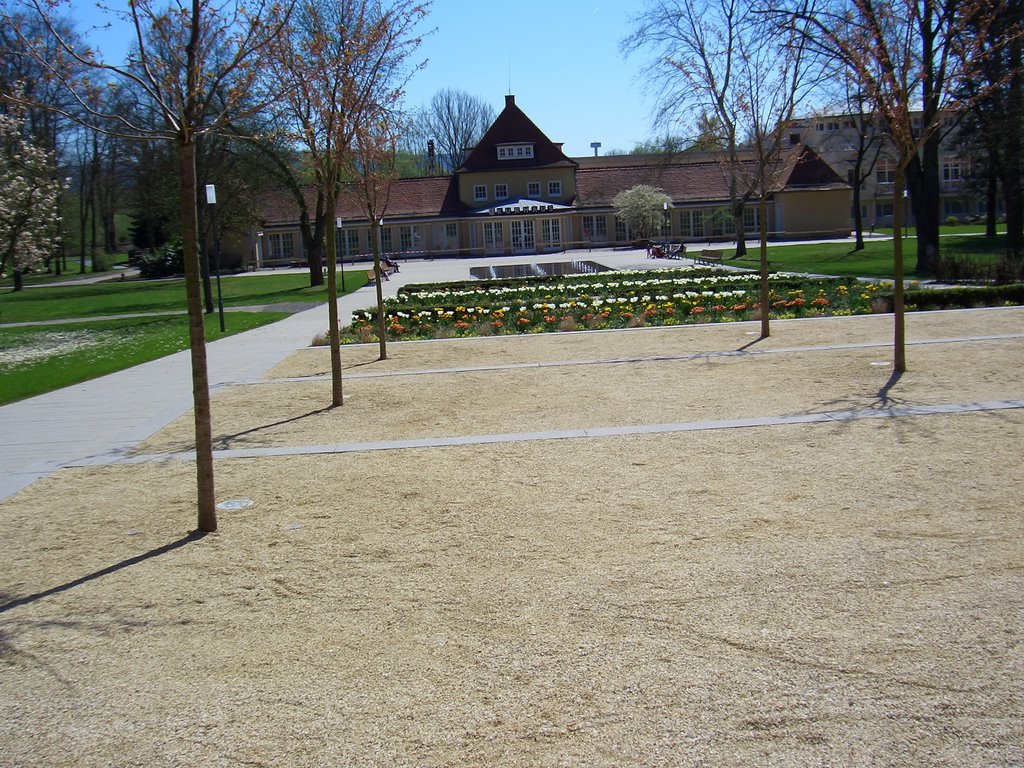 Bad Hersfeld, Kurpark, neuer Zugang-alte Wandelhalle