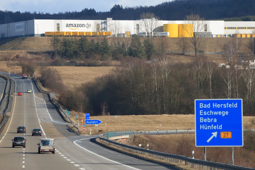 Versandhaus Amazon in Bad Hersfeld an der A 4