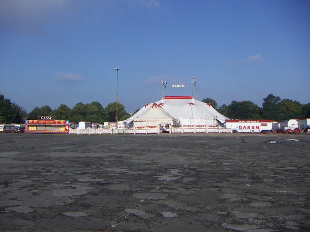Zirkus Barum auf dem Wilhelm-Kaisen-Platz (2007)