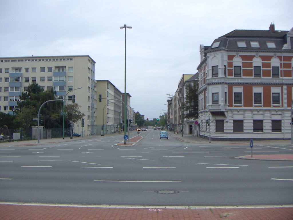 Bremerhaven - Blick in die Lloydstraße von der Barkhausenstraße (vom Lloydplatz)