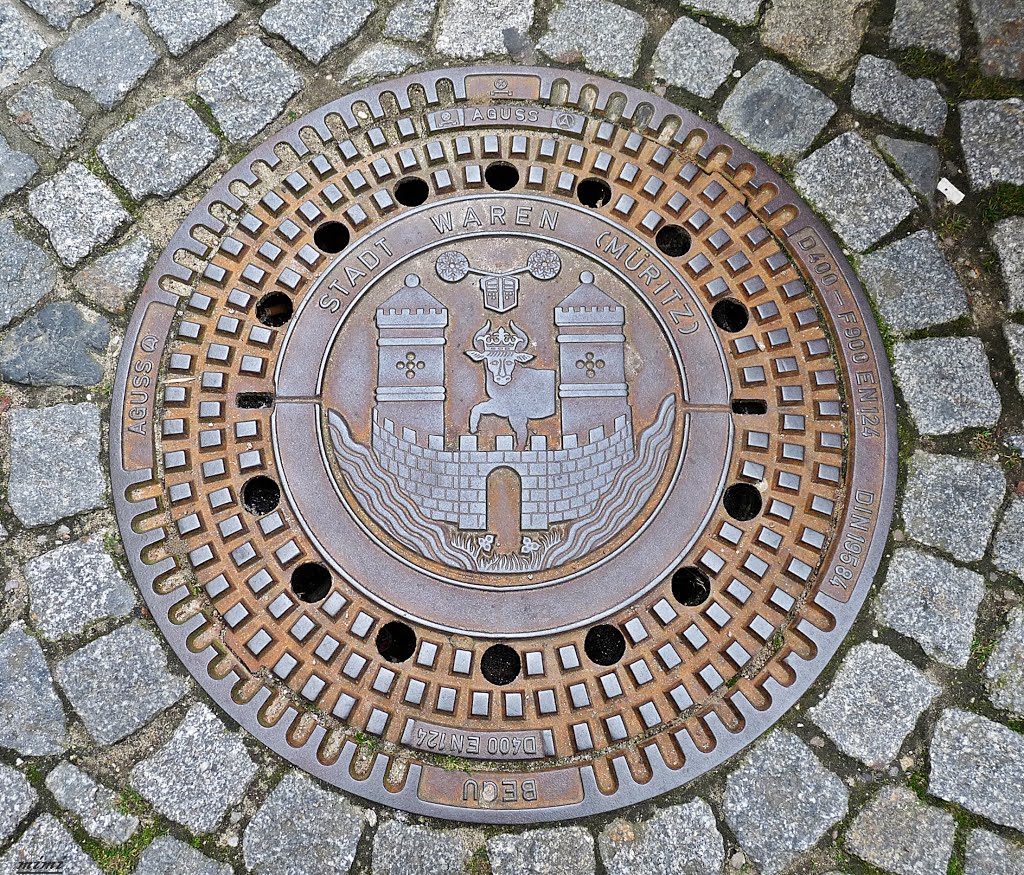 Kanaldeckel mit Stadtwappen