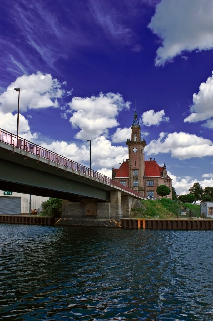 Das alte Hafenamt in Dortmund.