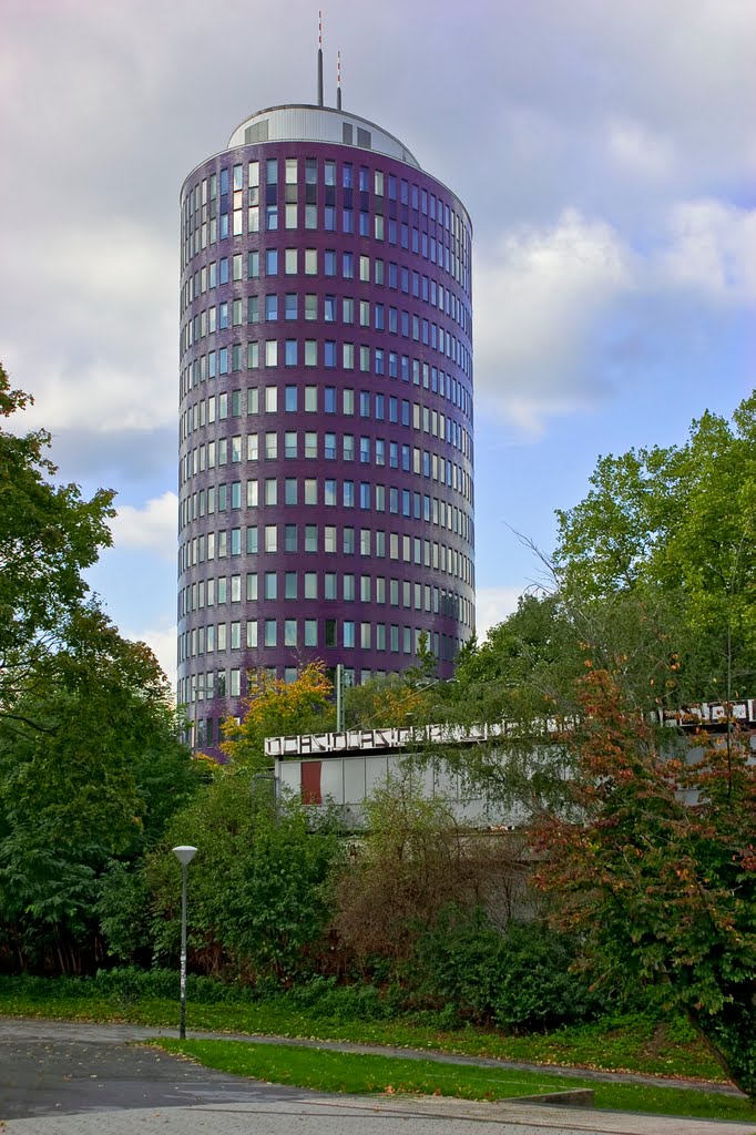 Das Ellipson-Hochhaus  in Dortmund.