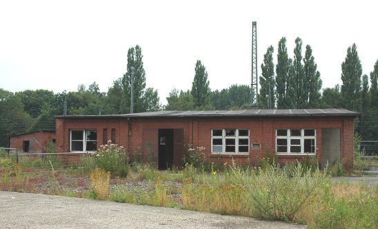 Reste des Anheizschuppens im EAW Lingen - 2006, www.archistories.com