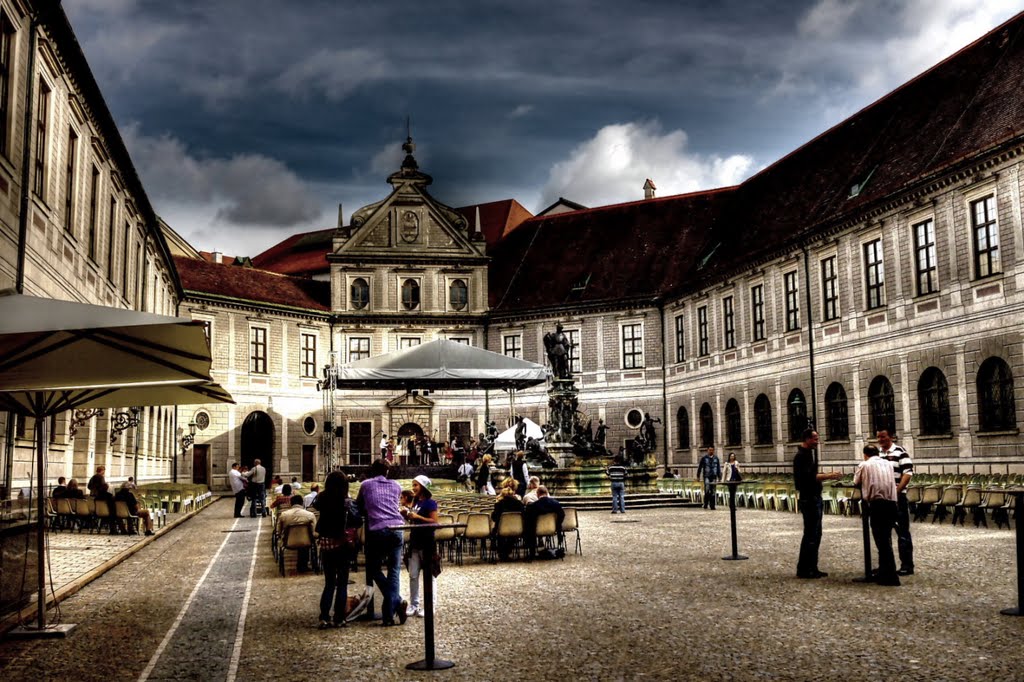 Münchner Residenz  - Courtyard pharmacists - Tonight Carmina Burana by Carl Orff
