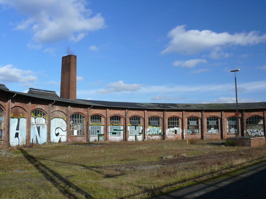 Oldenburg Ringlokschuppen/Former locomotive roundhouse (März 2009)