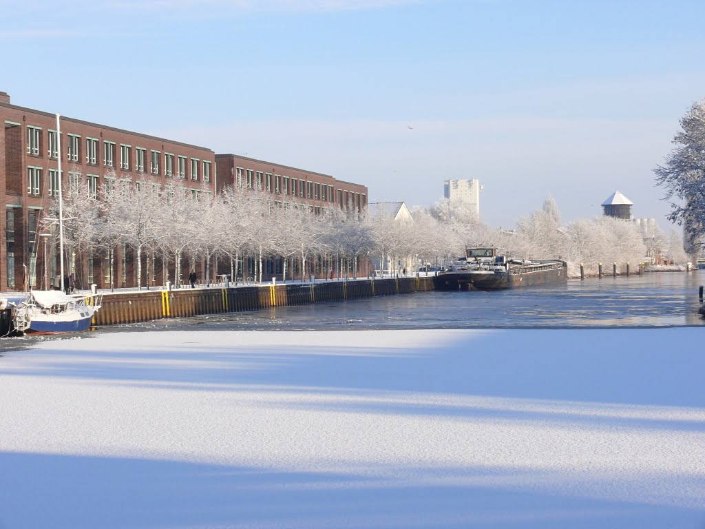 Harbour/employment agency in Winter
