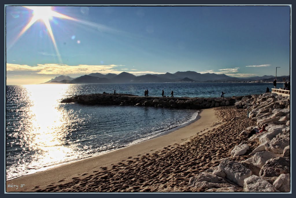 Massif de lEsterel depuis Cannes