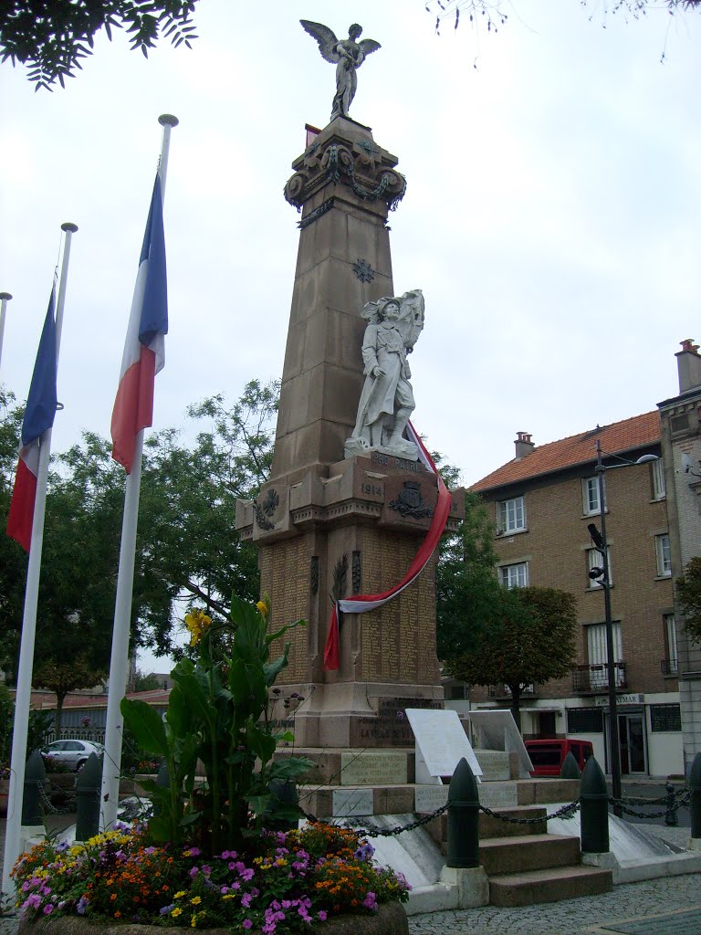 94-Vitry sur Seine monument aux morts