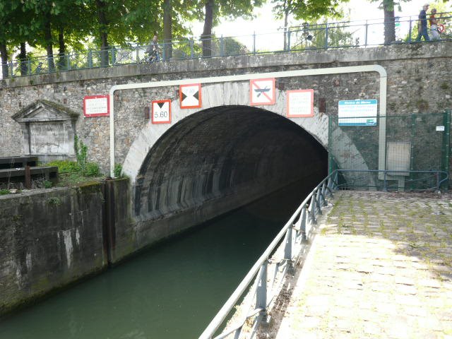 Canal sur la Marne à Joinville