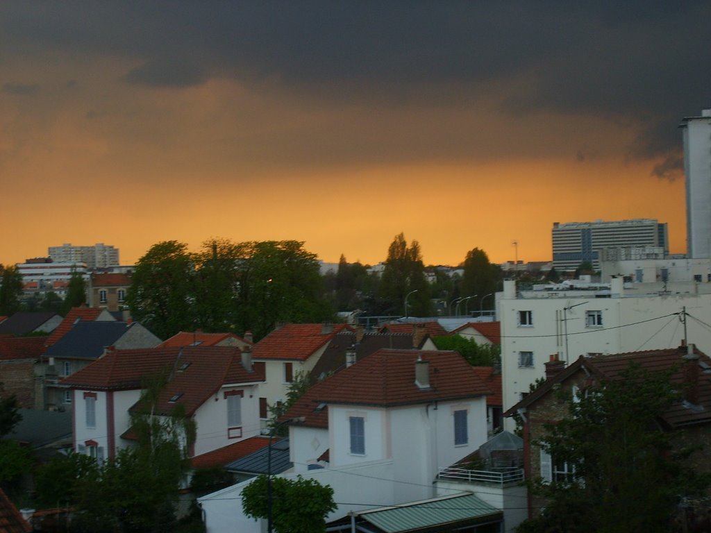 Vue de Saint Maur - aux environ du Pont de Créteil