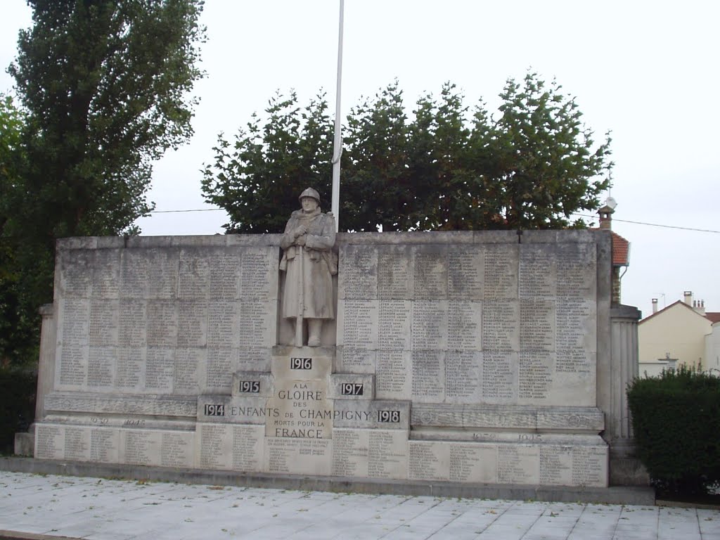 94-Champigny monument aux morts