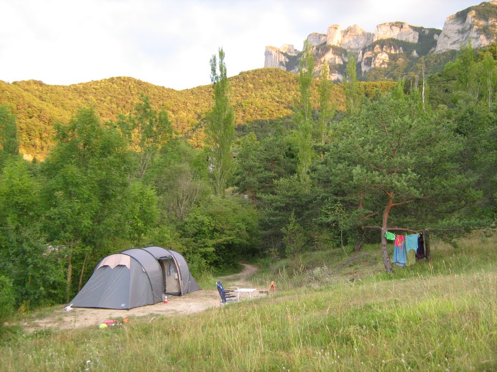 Les Trois Becs vanaf camping La Motte