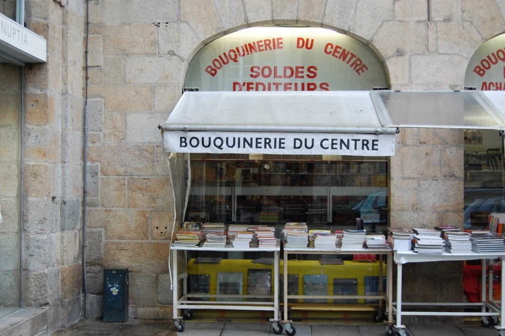 libreria del centro.....si traduce così