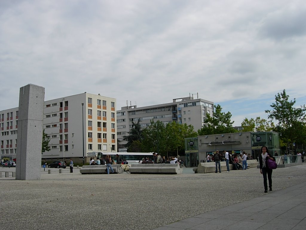 Metro Villejean