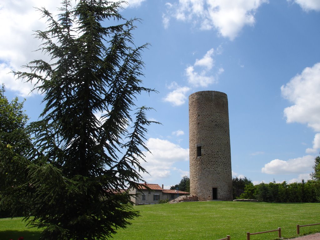 Tour de Cleppé