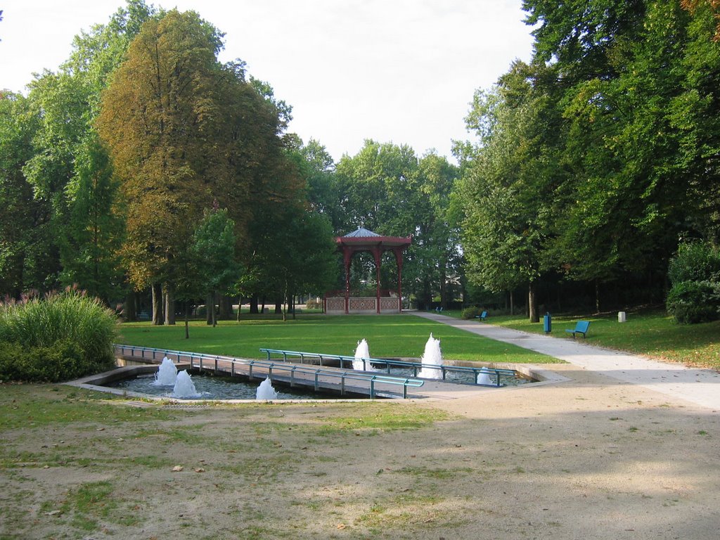 Reims: Kiosque, jardins de la patte doie