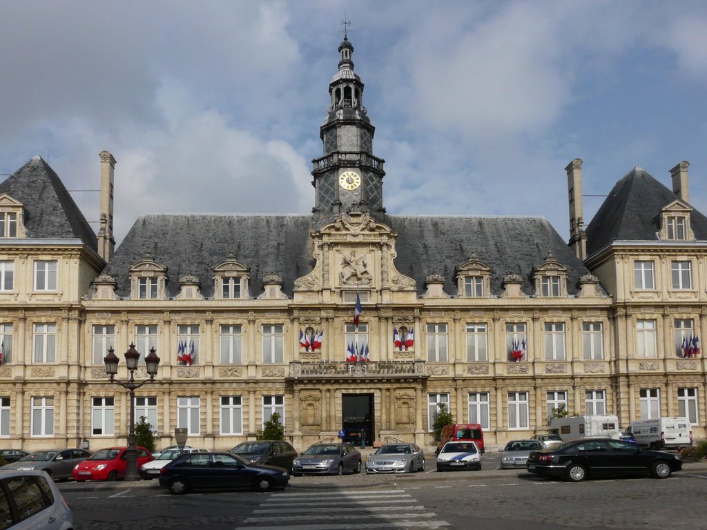 Reims: Hotel de ville.